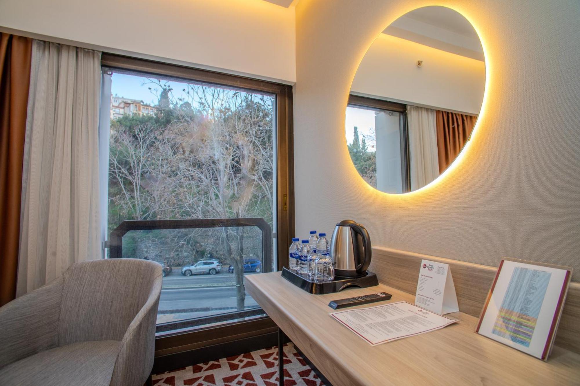 Best Western Plus Hotel Konak Σμύρνη Εξωτερικό φωτογραφία